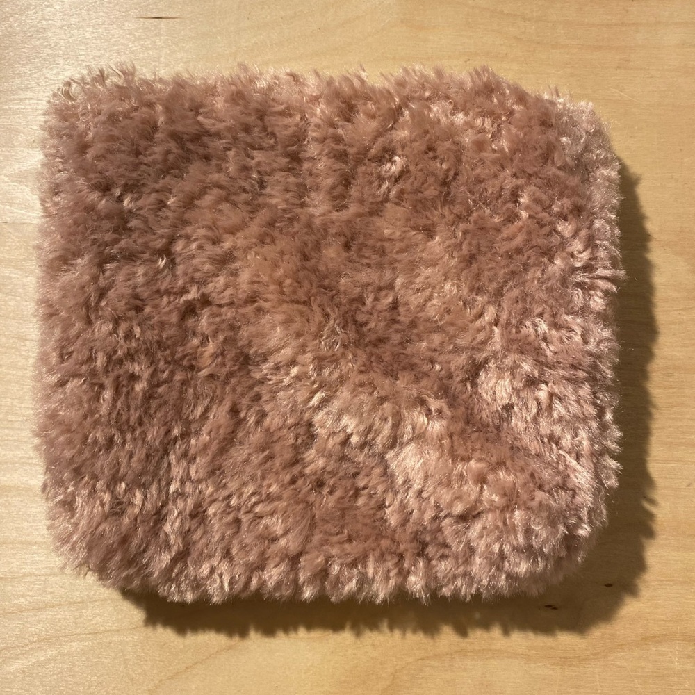 Mix It French Fawn Faux Fur Make Up Bag (IY)